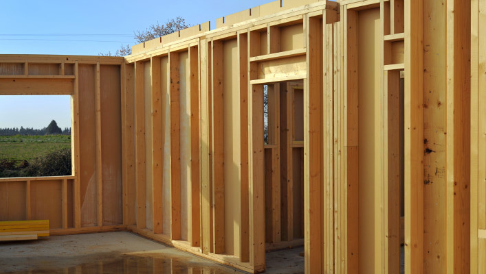 Prix maison à ossature bois : les tarifs au m² à connaître